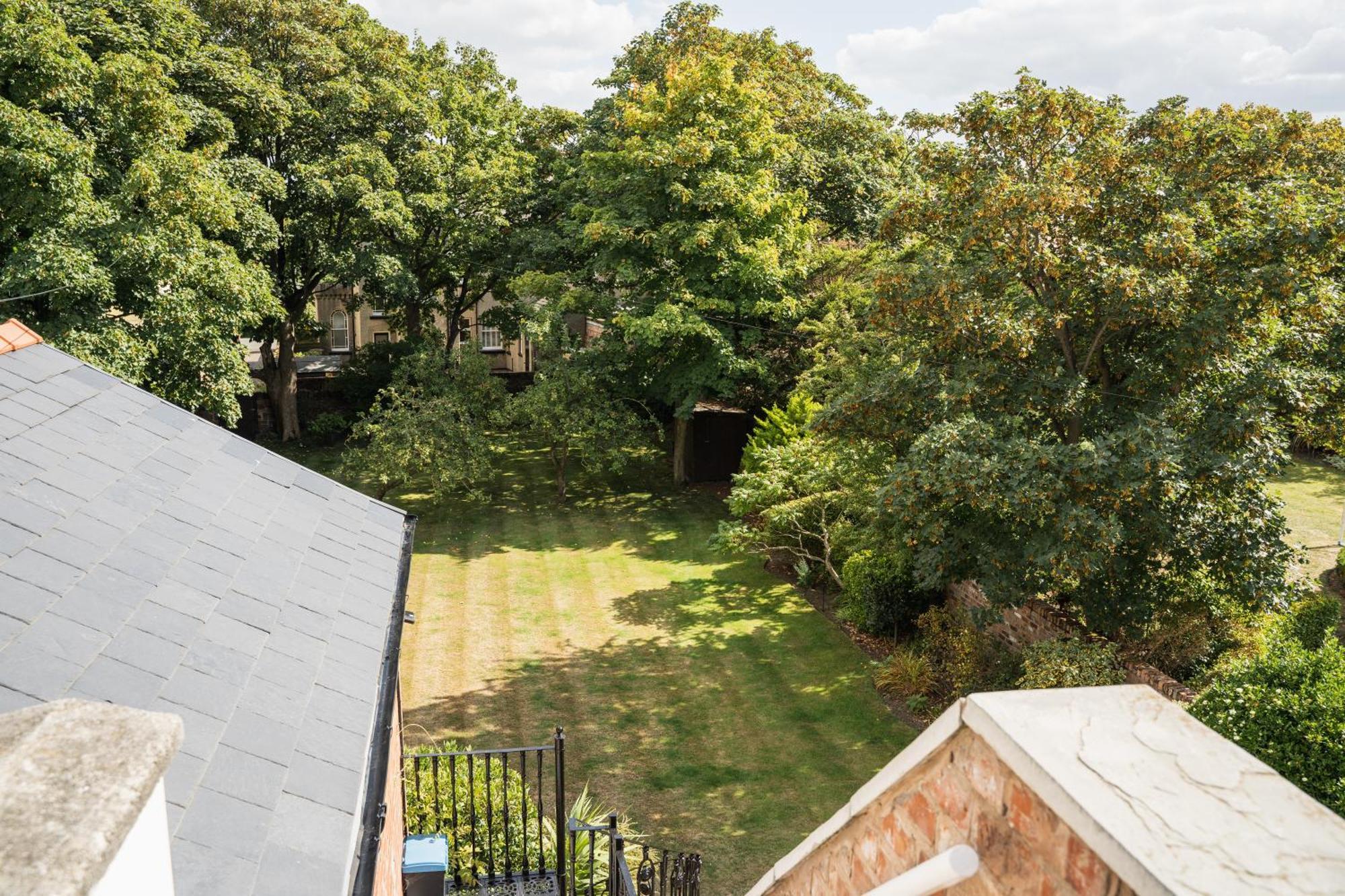 Holiday home Spacious & Modern 2 Bed Flat In - Opposite Royal Liverpool Golf Club Hoylake